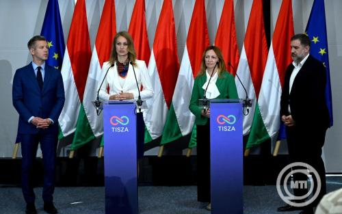 Forsthoffer Ágnes: vissza kell állítani a közbizalmat, ami a parlamentben kezdődik