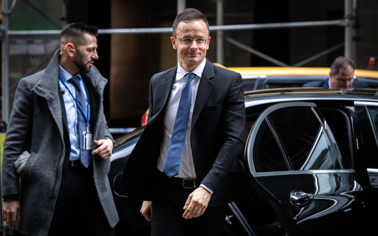 Szijjártó Péter: Nem emelnek árat az oroszok